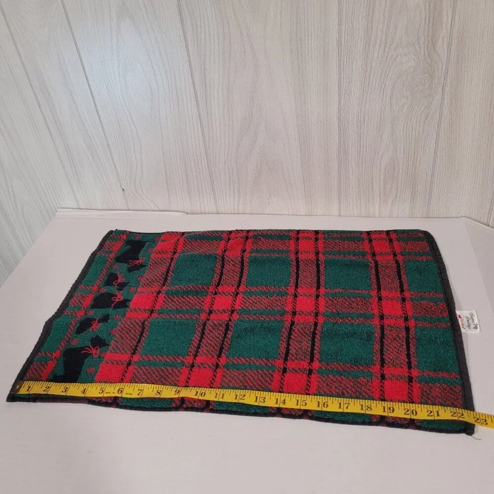 Vtg Hand Towels Santens Set of 2 Red Green Scottie Dog Made in USA